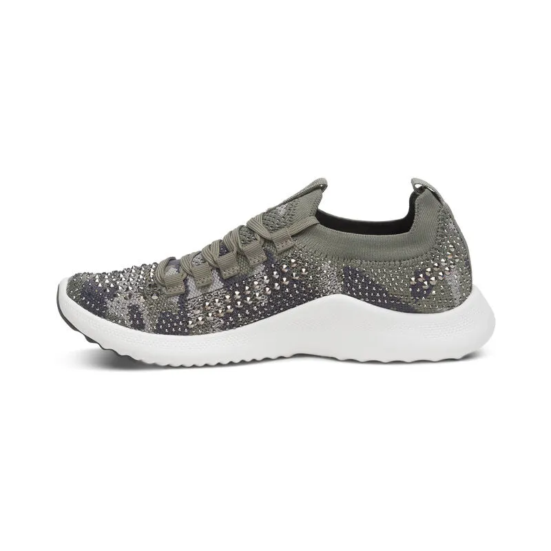 WOMEN'S AETREX CARLY SPARKLE SNEAKER | OLIVE